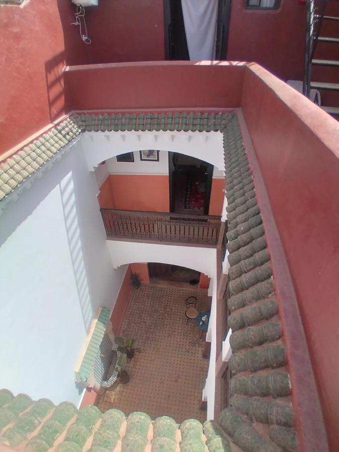 Riad 9 Derb El Bousnne มาร์ราเกช ภายนอก รูปภาพ