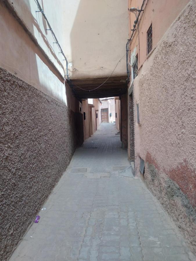Riad 9 Derb El Bousnne มาร์ราเกช ภายนอก รูปภาพ