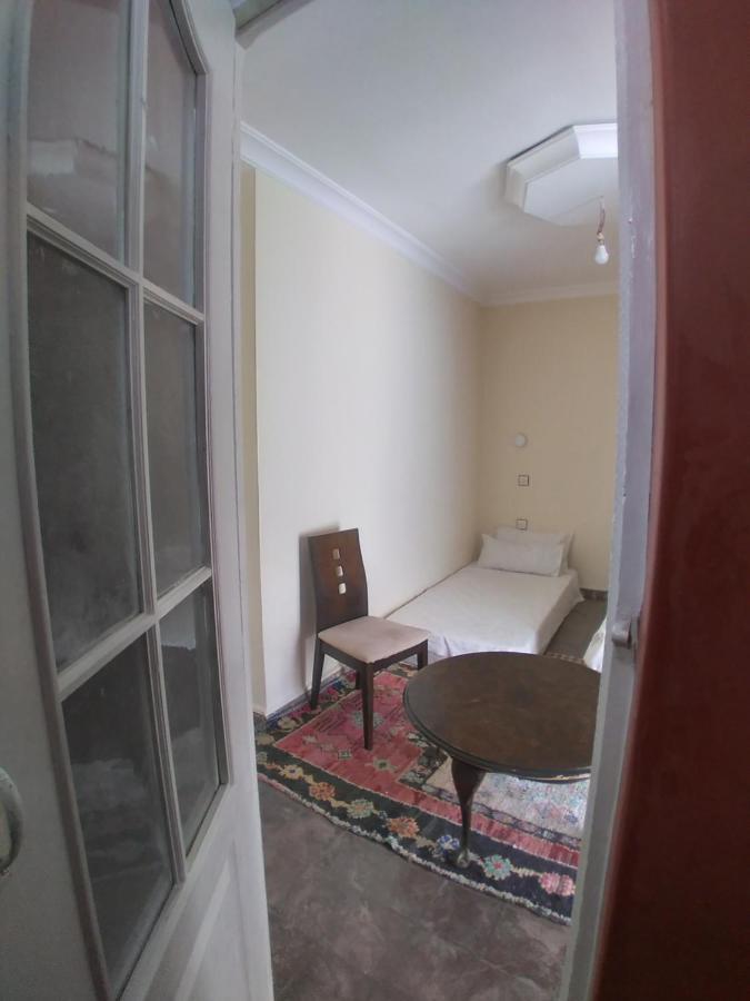 Riad 9 Derb El Bousnne มาร์ราเกช ภายนอก รูปภาพ